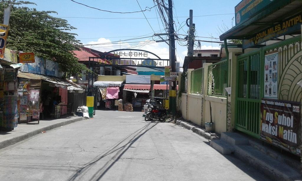 Christopher B&B And Apartments (Adults Only) Paranaque City Εξωτερικό φωτογραφία