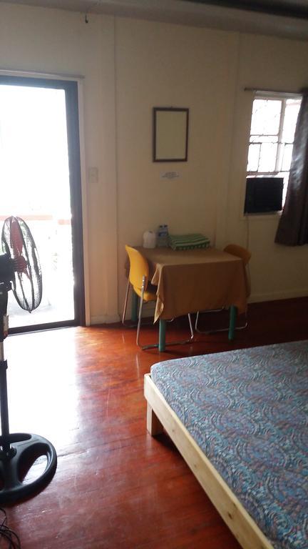 Christopher B&B And Apartments (Adults Only) Paranaque City Εξωτερικό φωτογραφία