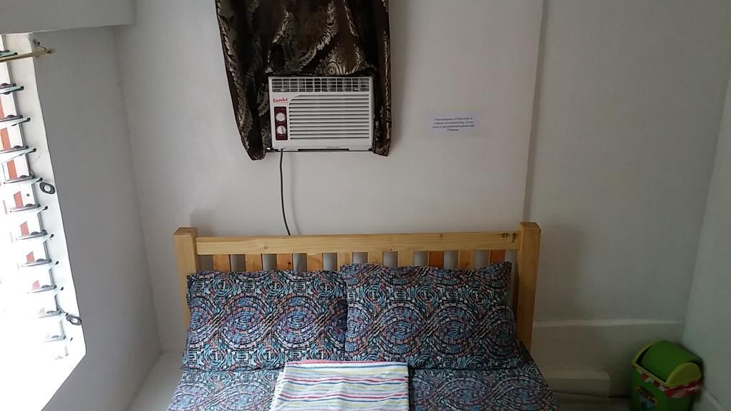 Christopher B&B And Apartments (Adults Only) Paranaque City Εξωτερικό φωτογραφία