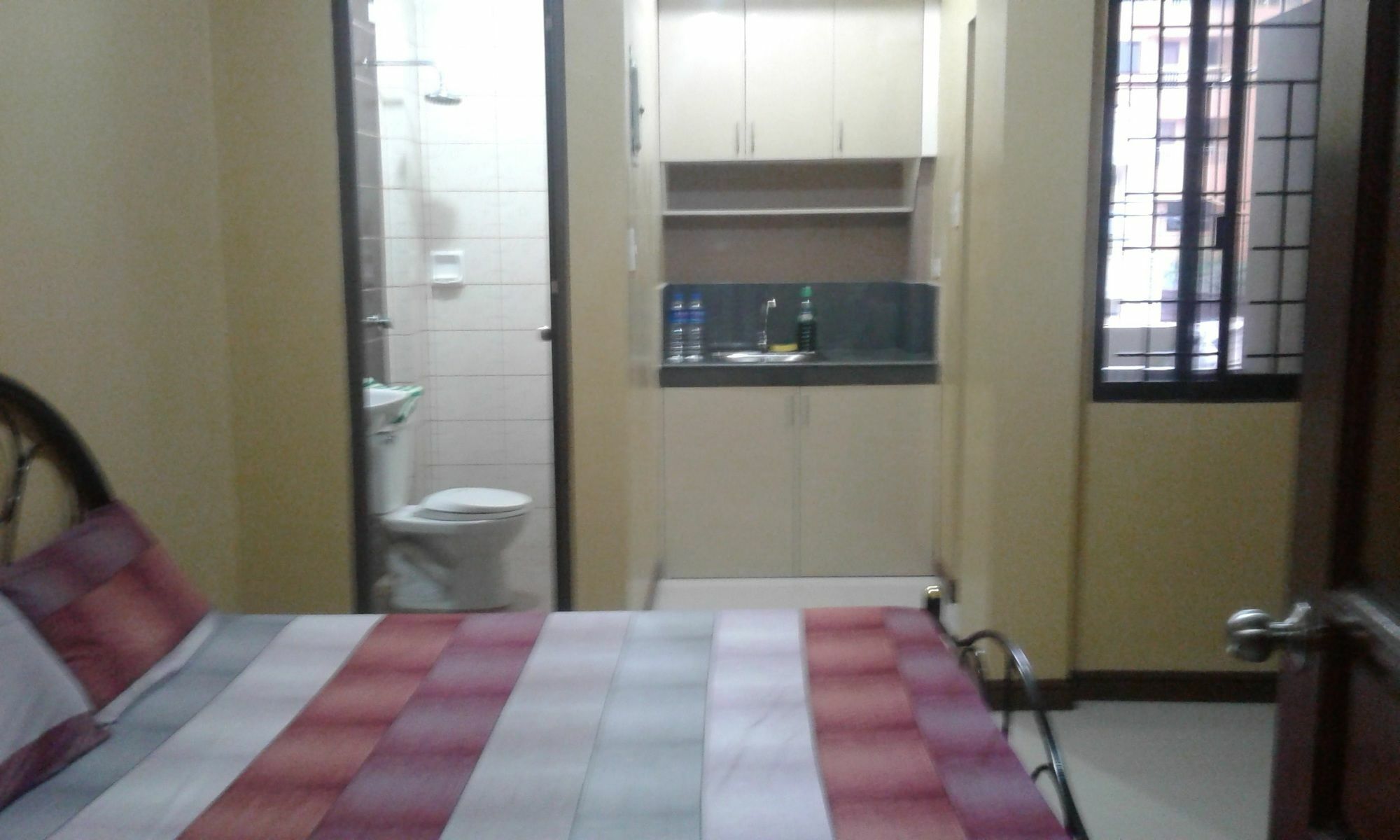 Christopher B&B And Apartments (Adults Only) Paranaque City Εξωτερικό φωτογραφία