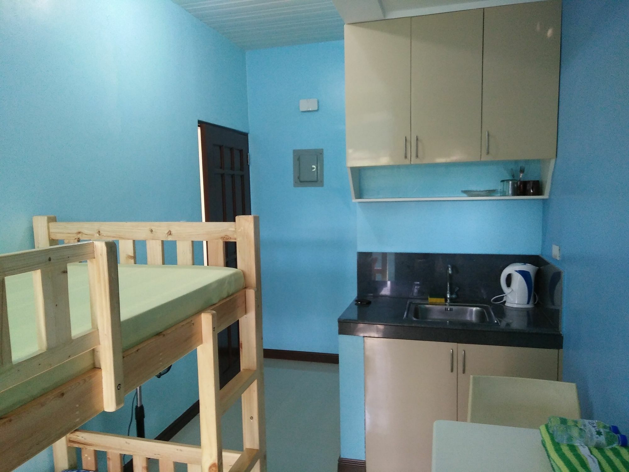 Christopher B&B And Apartments (Adults Only) Paranaque City Εξωτερικό φωτογραφία